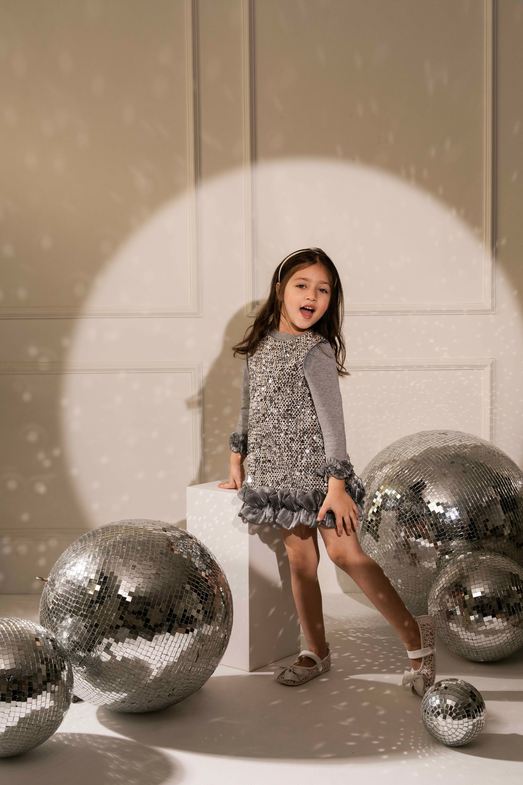 Shimmer Away Set by Nino Atelier