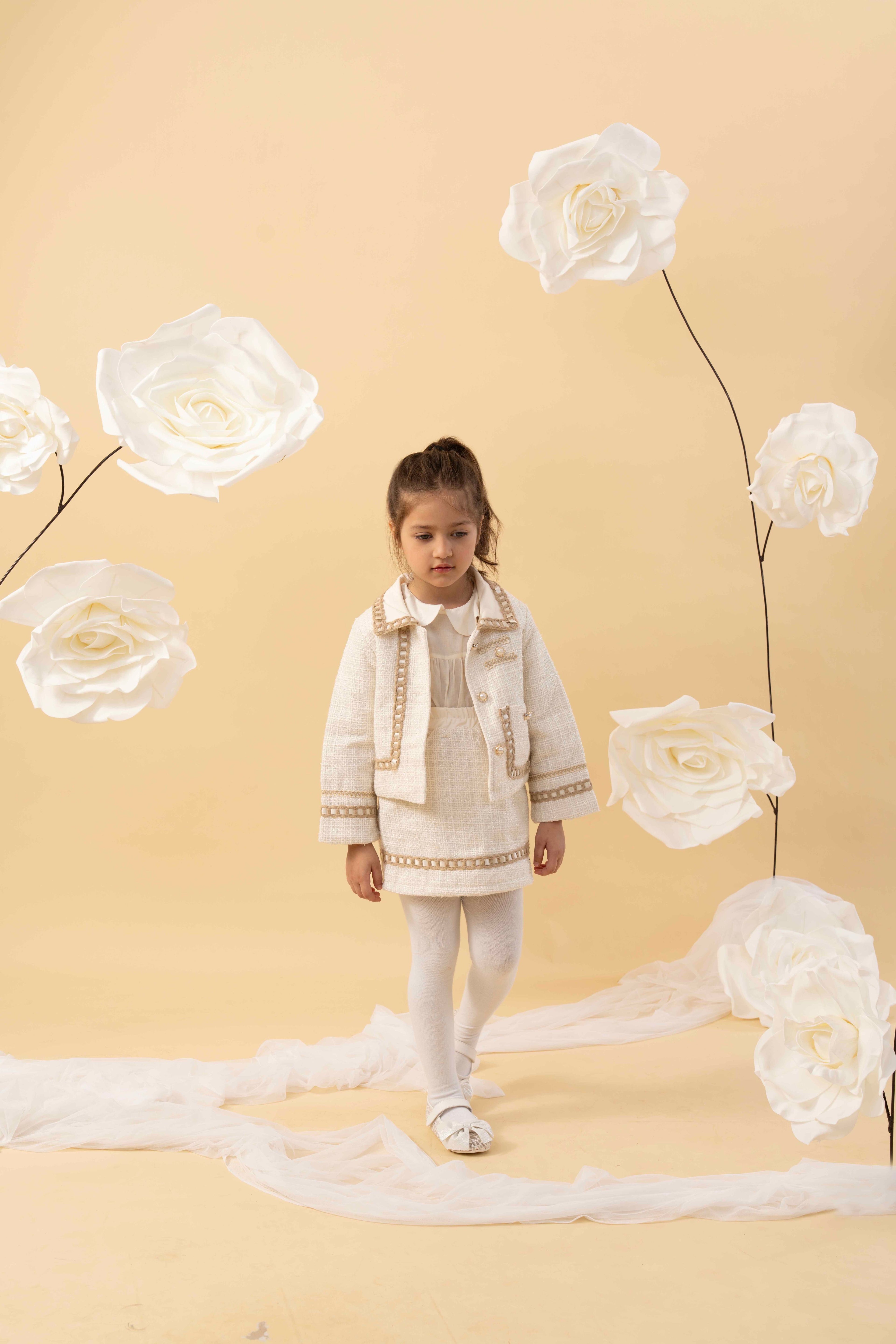 White & Gold Halo Set by Nino Atelier